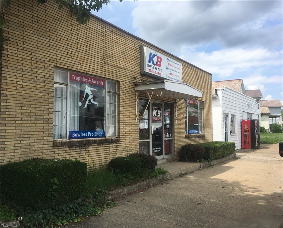 1255 Linden Ave, Zanesville, OH 43701