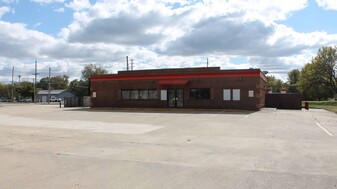 10050 St. Clair Ave, Fairview Heights IL - Commercial Kitchen