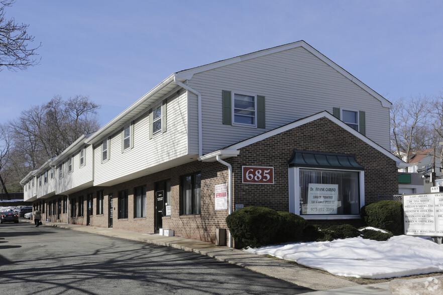 685 Bloomfield Ave, Verona, NJ for sale - Building Photo - Image 1 of 6