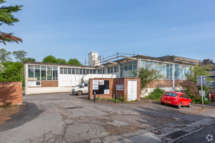 61 Station Road, Wickwar for sale - Primary Photo - Image 1 of 1