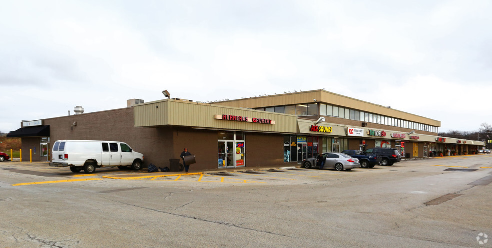 604-698 N Milwaukee Ave, Prospect Heights, IL for lease - Primary Photo - Image 2 of 9