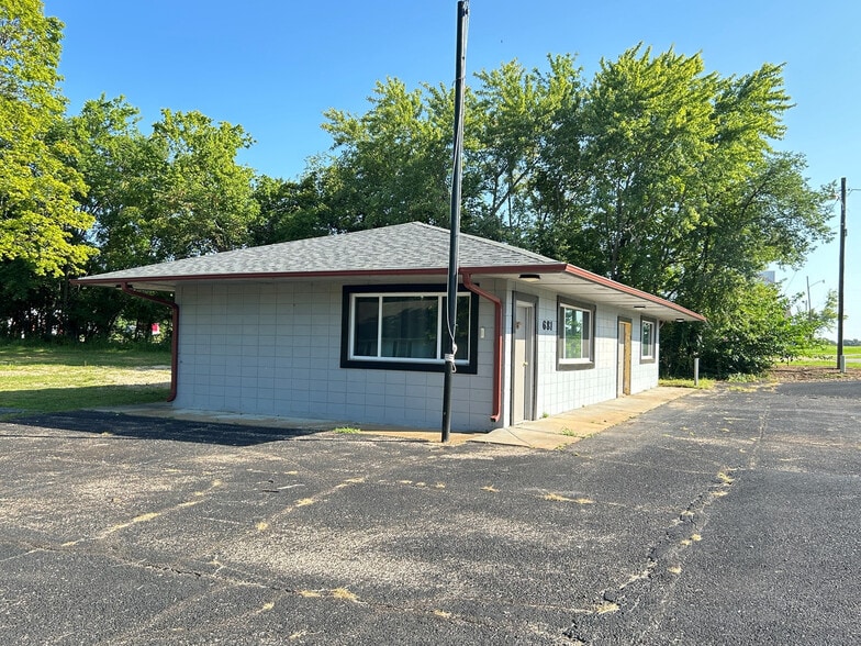 681 Ash Flat Dr, Ash Flat, AR for sale - Building Photo - Image 3 of 28