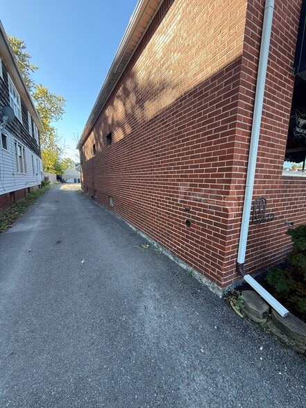 1213 Ridge Rd, Lackawanna, NY for sale - Building Photo - Image 3 of 16