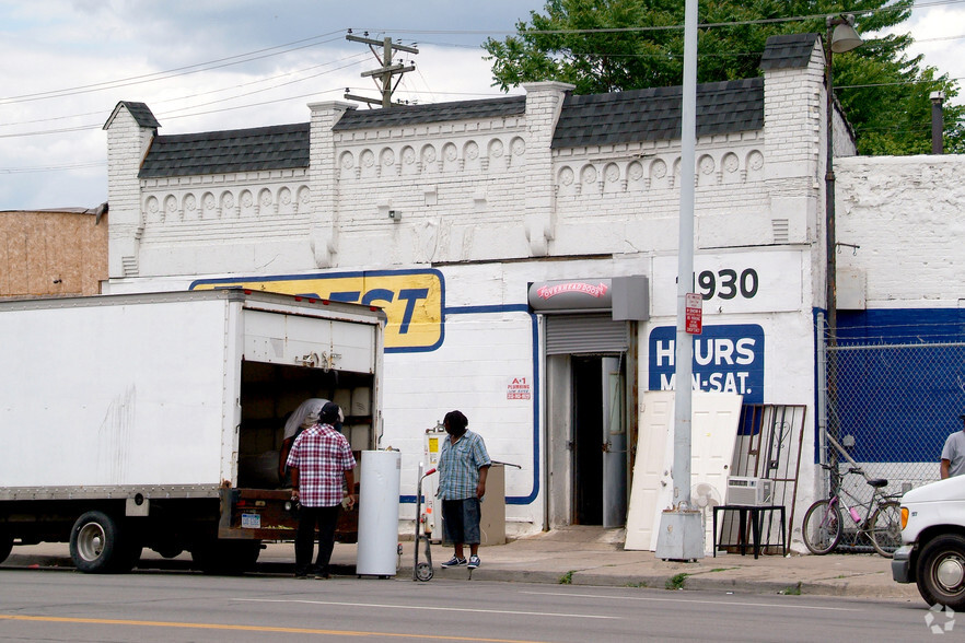 11930 Grand River Ave, Detroit, MI for sale - Primary Photo - Image 1 of 1