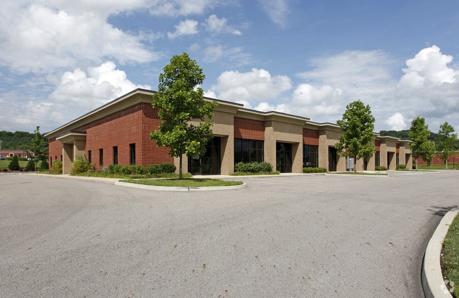 4720 Traders Way, Thompsons Station, TN for lease - Building Photo - Image 3 of 3