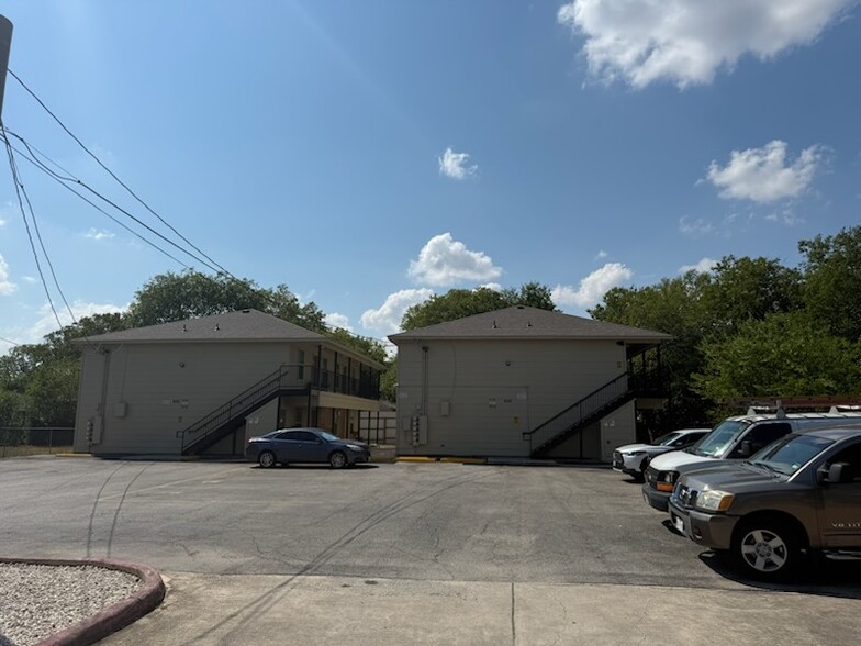 926 Drury Ln, San Antonio, TX for sale - Building Photo - Image 3 of 49