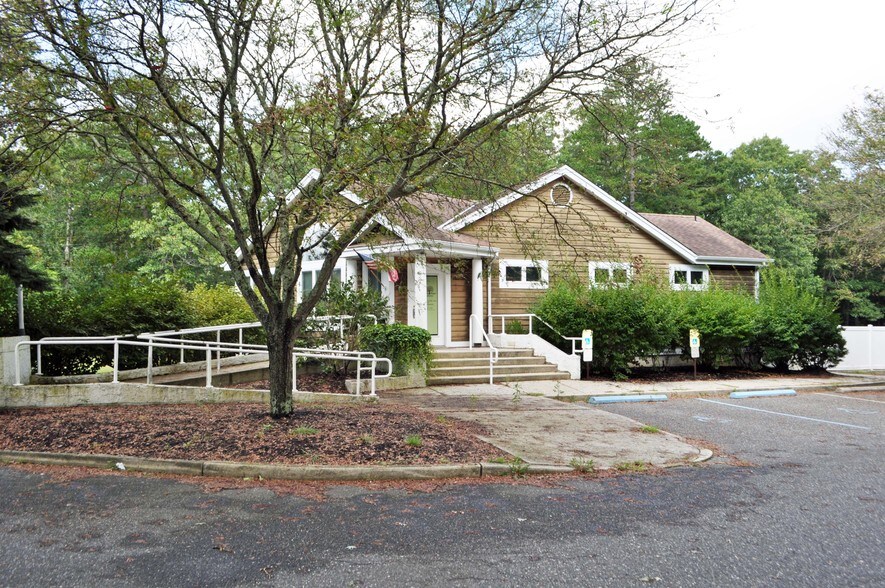 5 E Jimmie Leeds Rd, Galloway, NJ for sale - Building Photo - Image 1 of 1