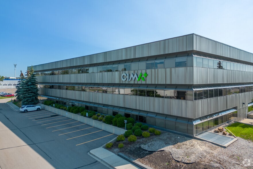 6815 8th St NE, Calgary, AB for lease - Building Photo - Image 3 of 13