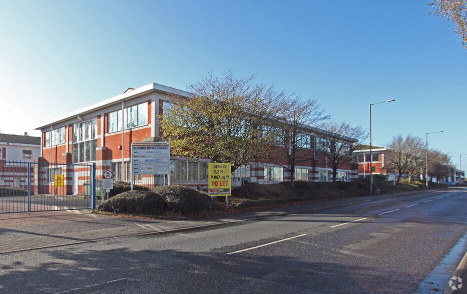 Lancaster Rd, High Wycombe for sale - Building Photo - Image 1 of 1