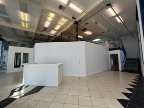 6460 Hollis St, Emeryville, CA for lease Interior Photo- Image 2 of 11