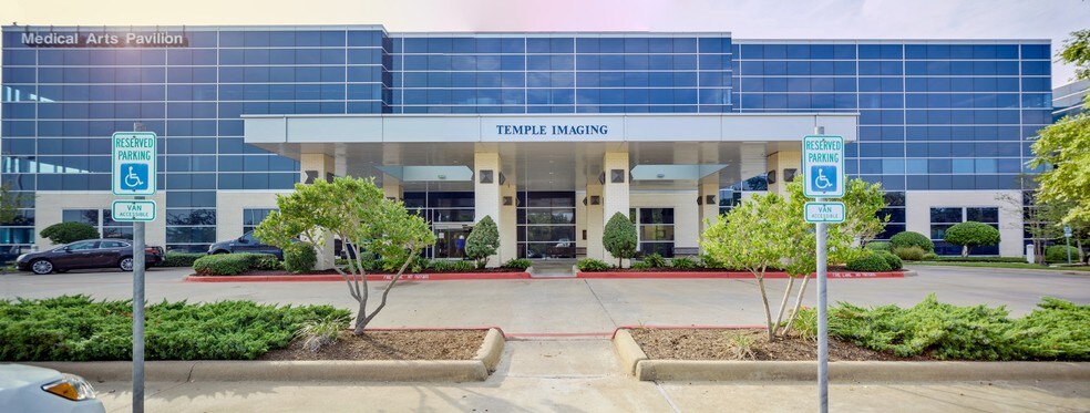 1105 W Frank Ave, Lufkin, TX for lease - Building Photo - Image 1 of 19