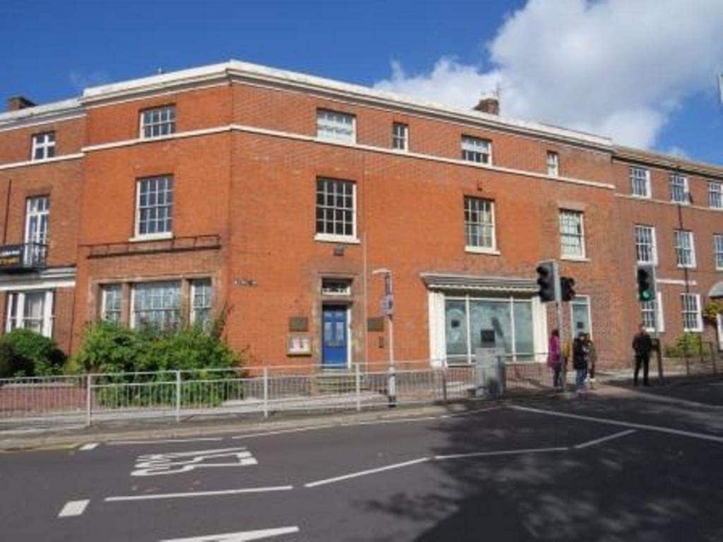 1 King St, Newcastle Under Lyme for sale Primary Photo- Image 1 of 1