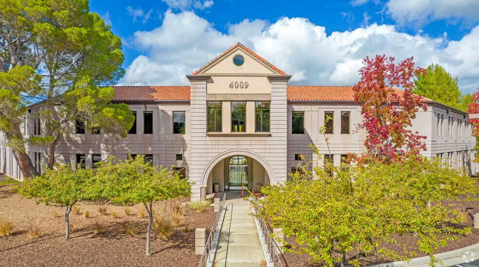 4005 Miranda Ave, Palo Alto, CA for lease - Primary Photo - Image 2 of 4