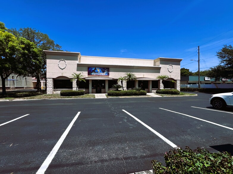 2222-2226 State Road 580, Clearwater, FL for lease - Building Photo - Image 1 of 27