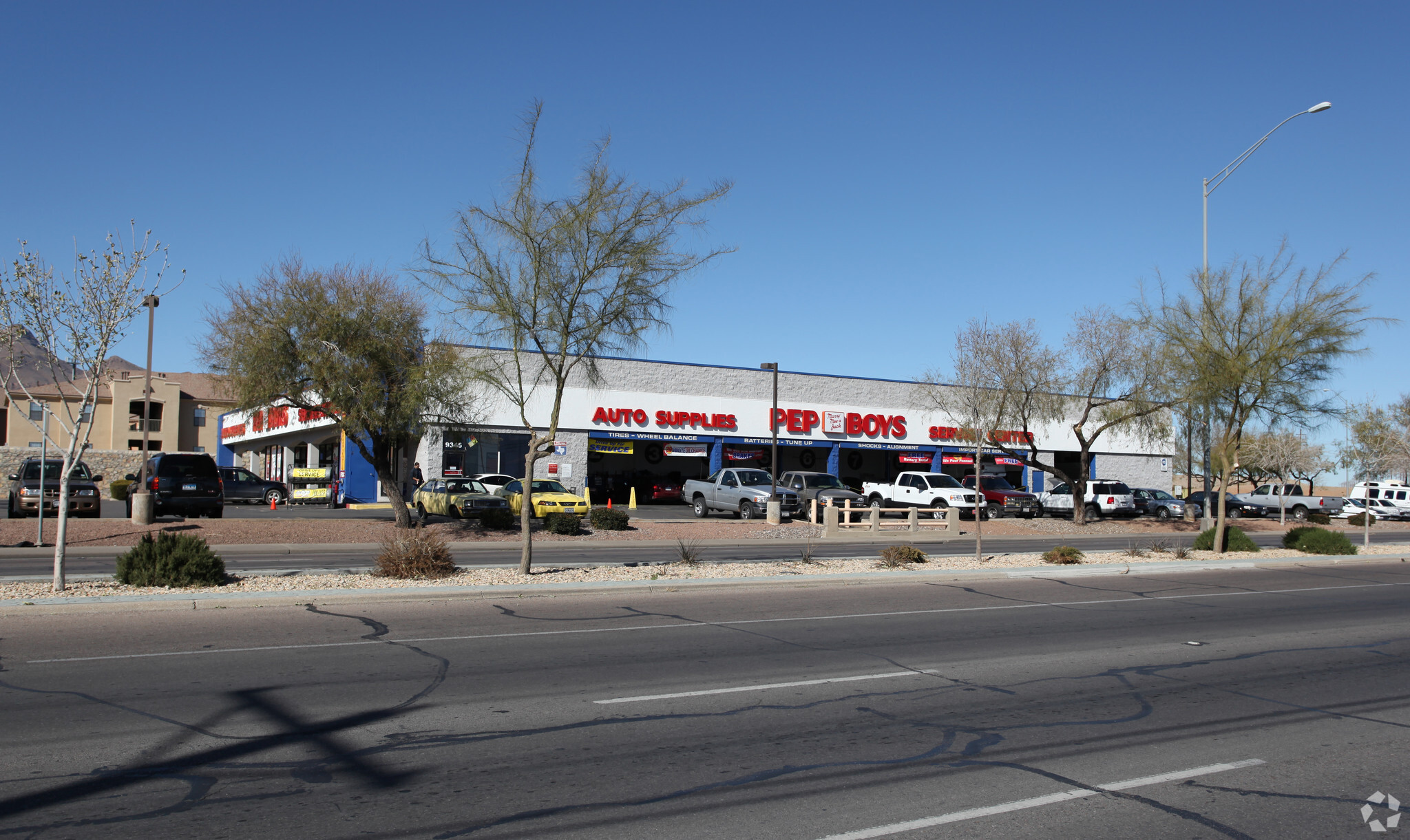 9345 Dyer St, El Paso, TX for lease Primary Photo- Image 1 of 3