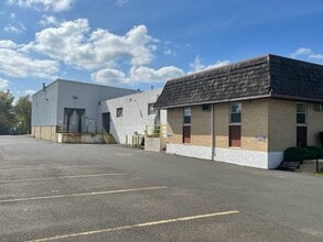 30 Industrial Dr, Warminster, PA for lease Building Photo- Image 1 of 8
