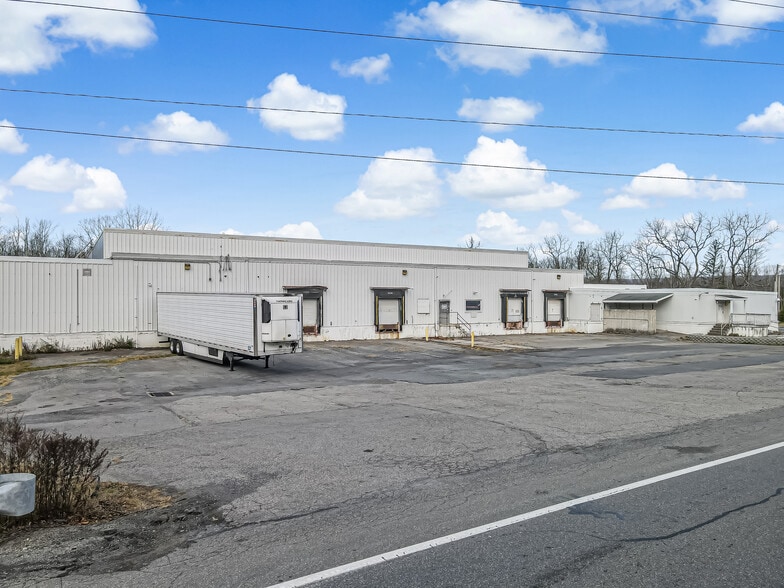 1560 S Delaware Dr, Mount Bethel, PA for lease - Building Photo - Image 1 of 9