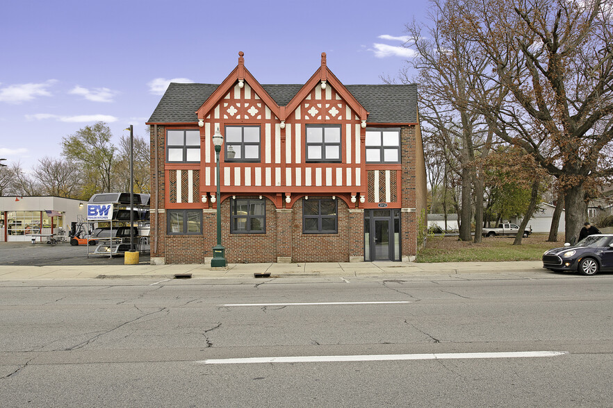 35732 W Michigan Ave, Wayne, MI for sale - Building Photo - Image 3 of 15