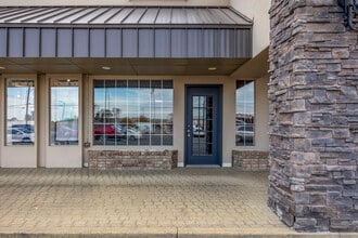 201 N Edison St, Kennewick, WA for lease Building Photo- Image 1 of 11