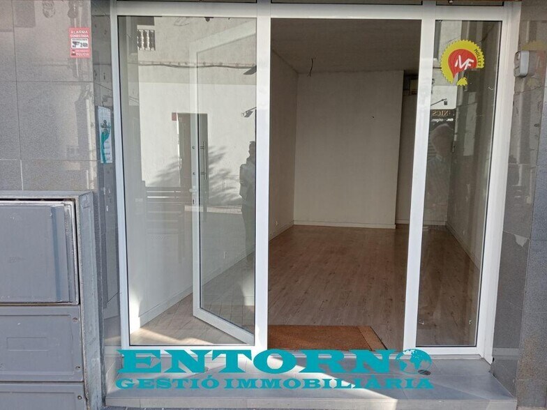 Retail in Mollet del Vallès, Barcelona for lease - Interior Photo - Image 1 of 8