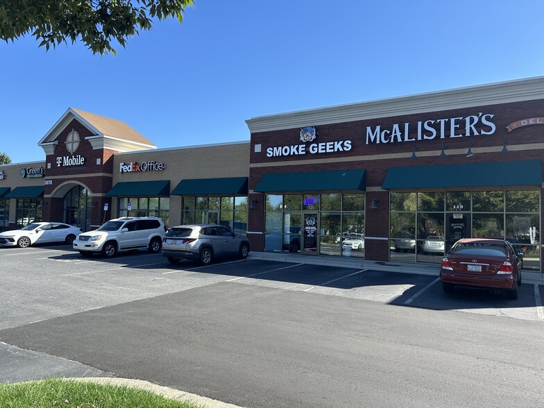 5870 Samet Dr, High Point, NC for lease - Building Photo - Image 2 of 4