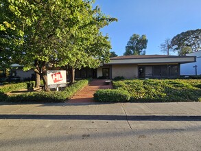 8 Commercial Blvd, Novato, CA for lease Building Photo- Image 2 of 8