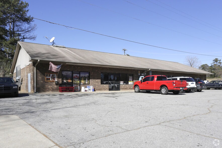 2118 Walhalla Hwy, Pickens, SC for sale - Primary Photo - Image 1 of 1