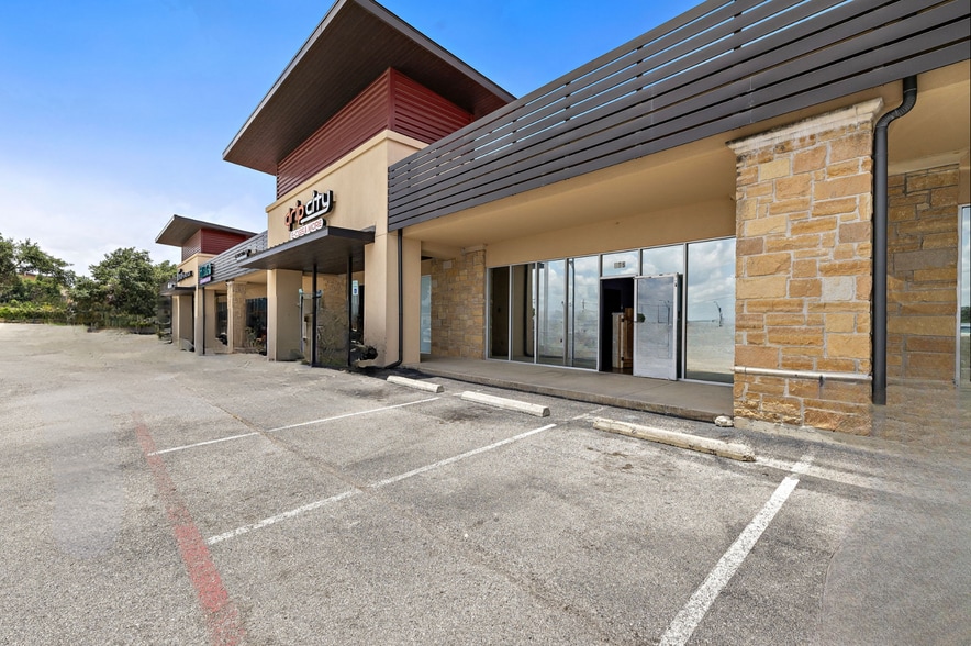 1700 Ranch Road 620 N, Austin, TX for lease - Building Photo - Image 2 of 3