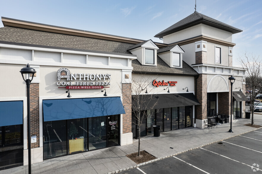 3110 Promenade Blvd, Fair Lawn, NJ for lease - Building Photo - Image 1 of 9