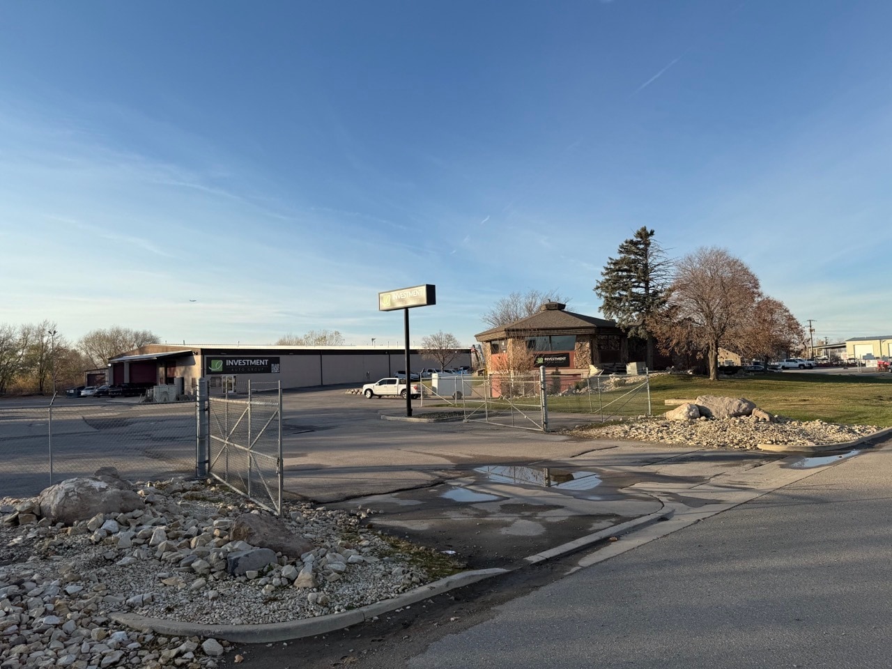 2021 N Redwood Rd, Salt Lake City, UT for lease Building Photo- Image 1 of 22