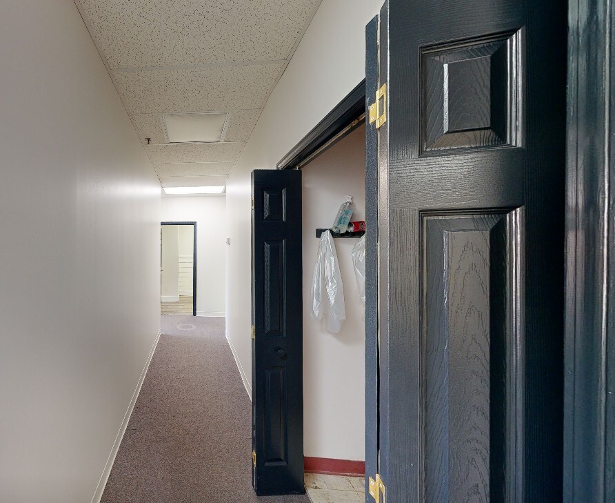 101-217 Banks Rd, Fayetteville, GA for lease Interior Photo- Image 1 of 6