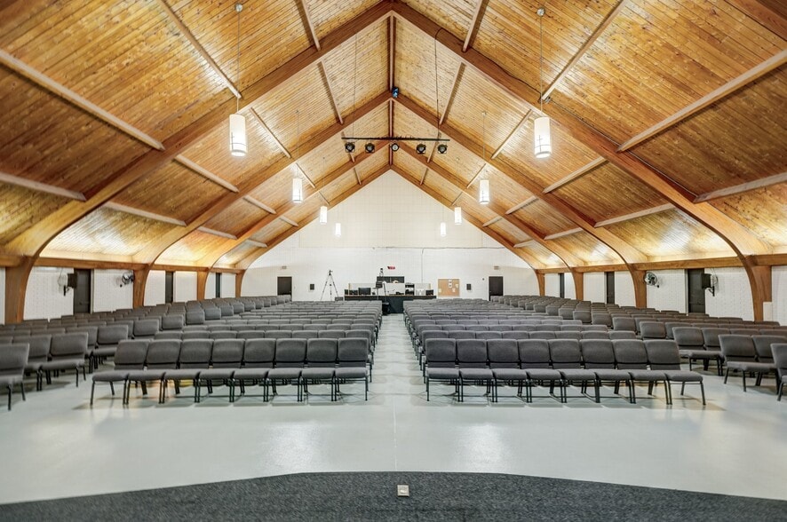 3120 S Harvey Ave, Oklahoma City, OK for sale - Interior Photo - Image 2 of 15