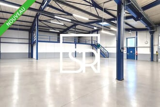 Industrial in Clermont-Ferrand for sale Interior Photo- Image 1 of 9