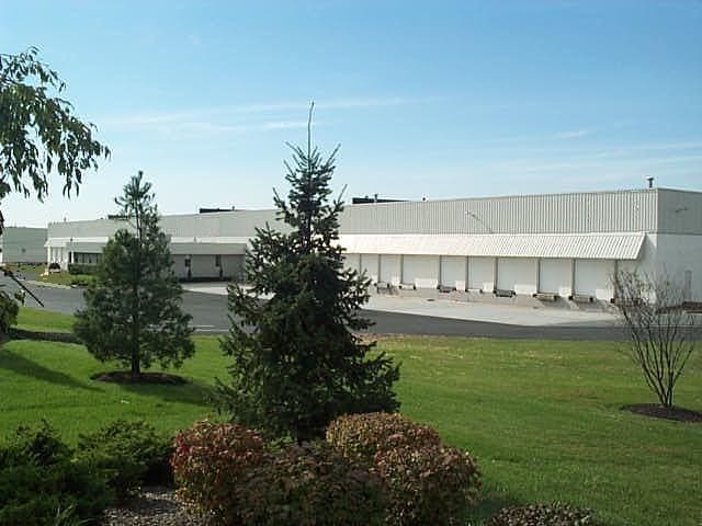 1817 Route 130, Burlington, NJ for lease - Building Photo - Image 3 of 7