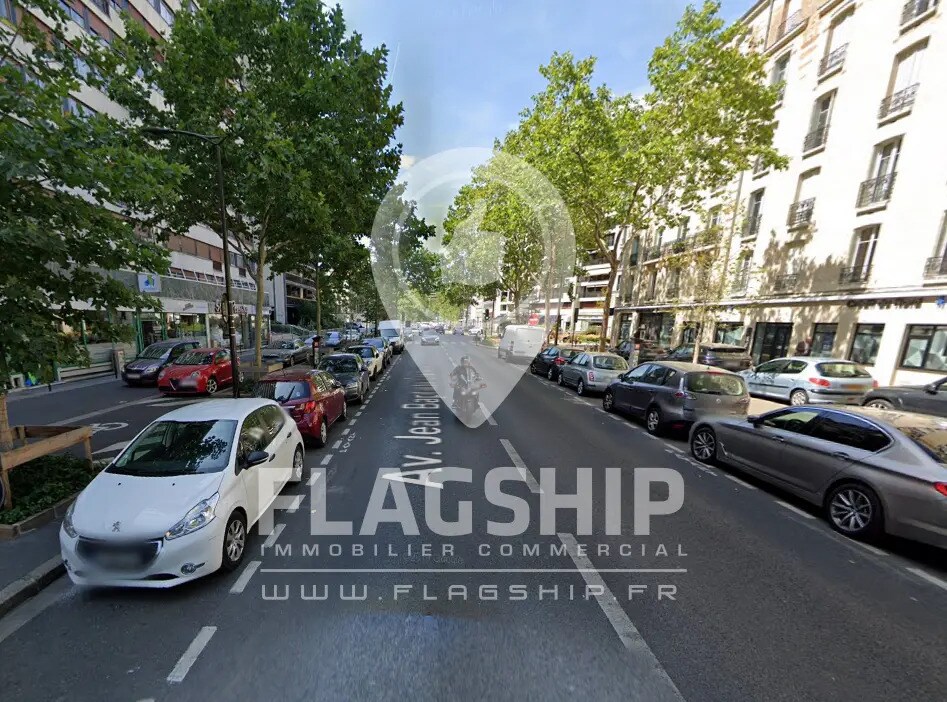 Retail in Boulogne-Billancourt for lease Building Photo- Image 1 of 5