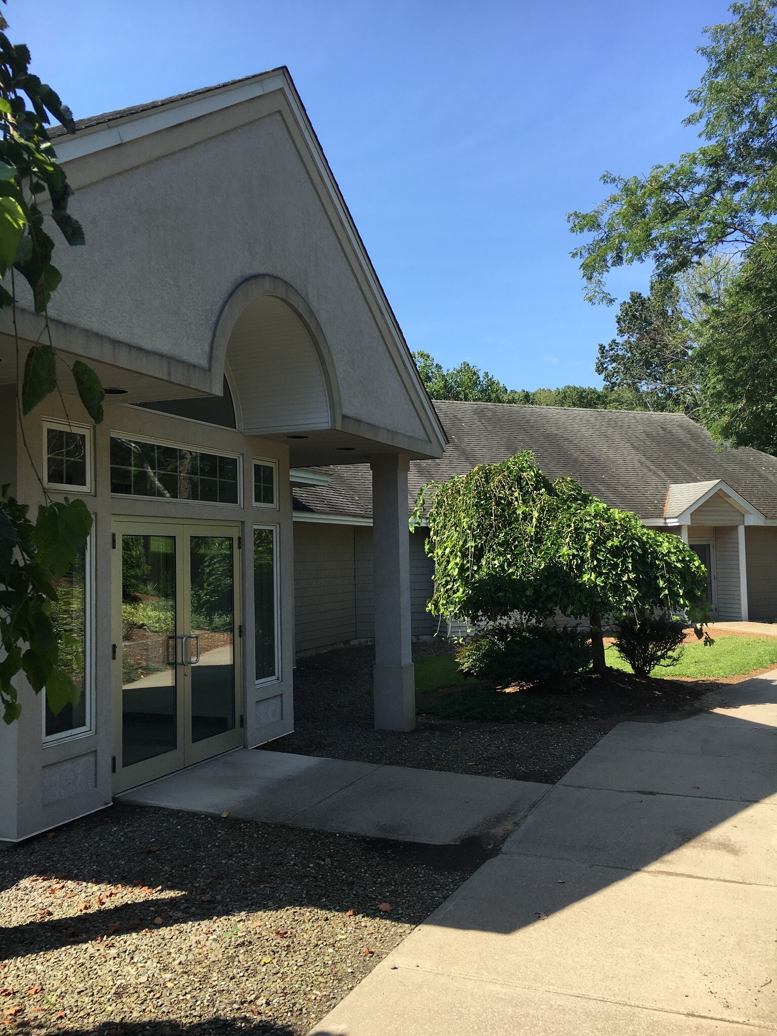 12 Frear Hill Rd, Tunkhannock, PA for sale Primary Photo- Image 1 of 1