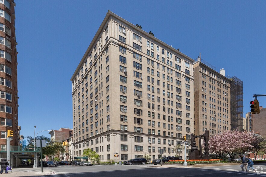1752 Park Ave New York Ny 10035 1160 Park Ave, New York, NY 10128 | LoopNet