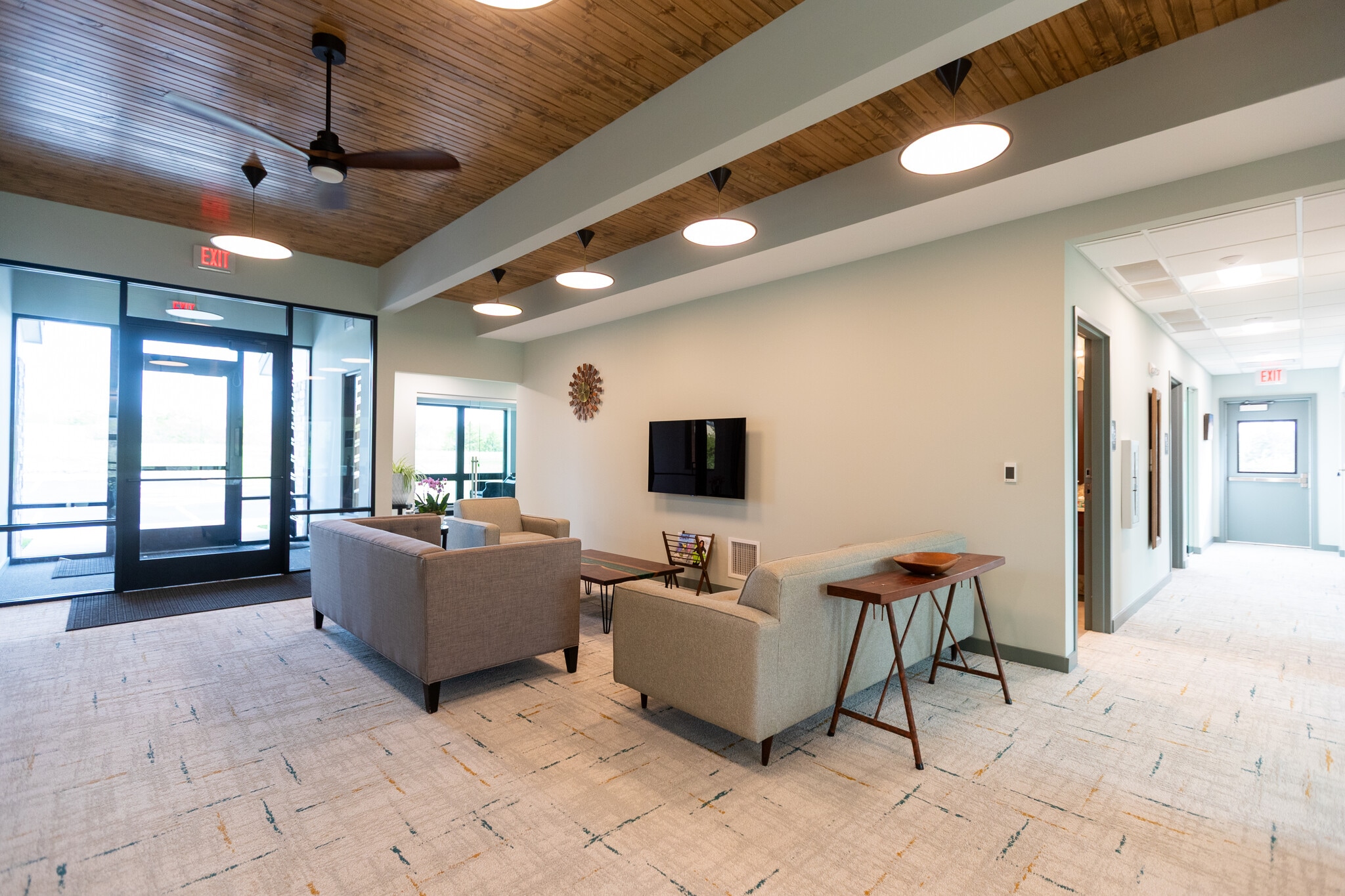 4801 Quail Crest Pl, Lawrence, KS for lease Interior Photo- Image 1 of 3