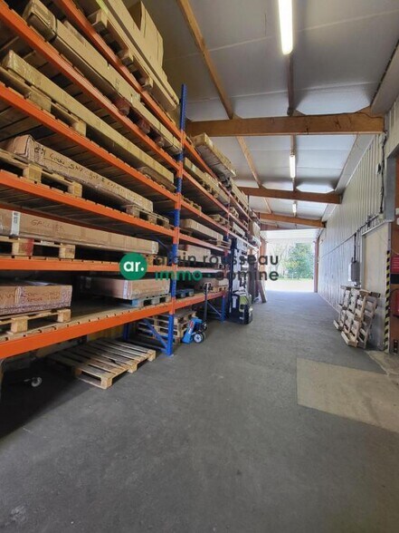 Flex in Écouflant for sale - Building Photo - Image 1 of 5
