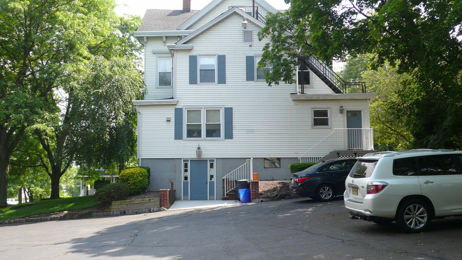 11 E Cliff St, Somerville, NJ 08876