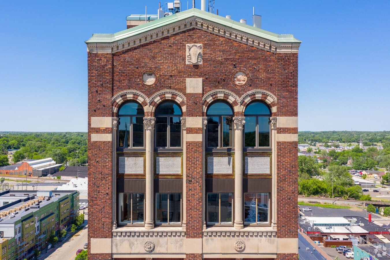 180 W Michigan Ave, Jackson, MI 49201 Blake Building