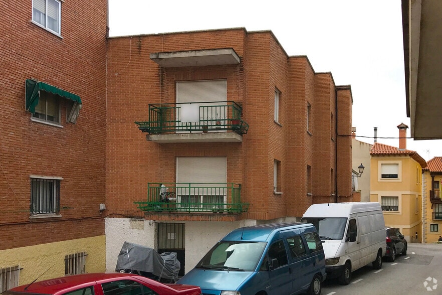 Calle Cerca Palomar, 1, San Agustín del Guadalix, Madrid for lease - Building Photo - Image 2 of 2