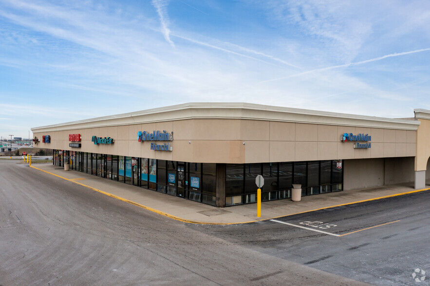 117-243 N Springboro Pike, Miamisburg, OH for lease - Building Photo - Image 3 of 9