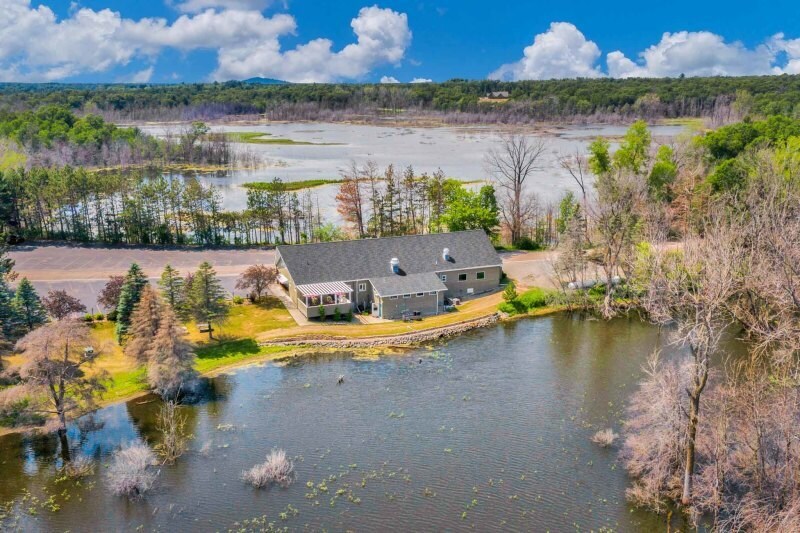 9915 Two Lakes Rd, Almond, WI 54909 Two Lakes Supper Club