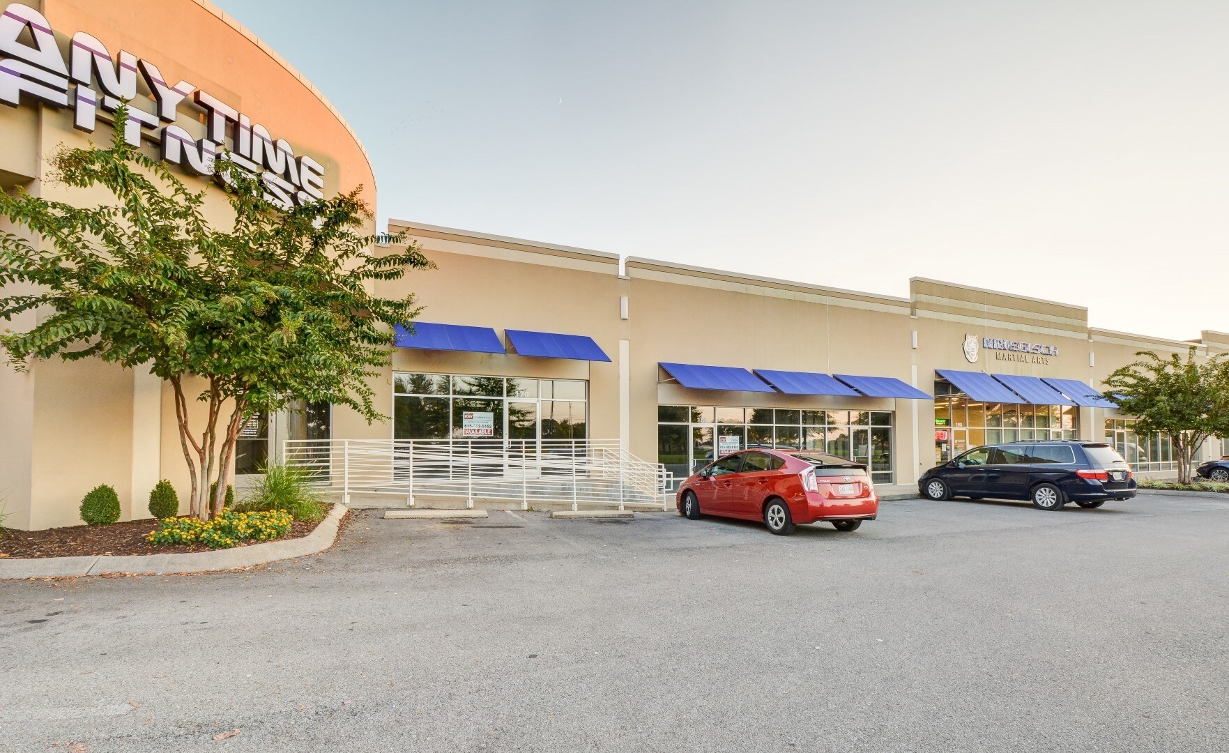 2690 Madison St, Clarksville, TN 37043 Sango Marketplace