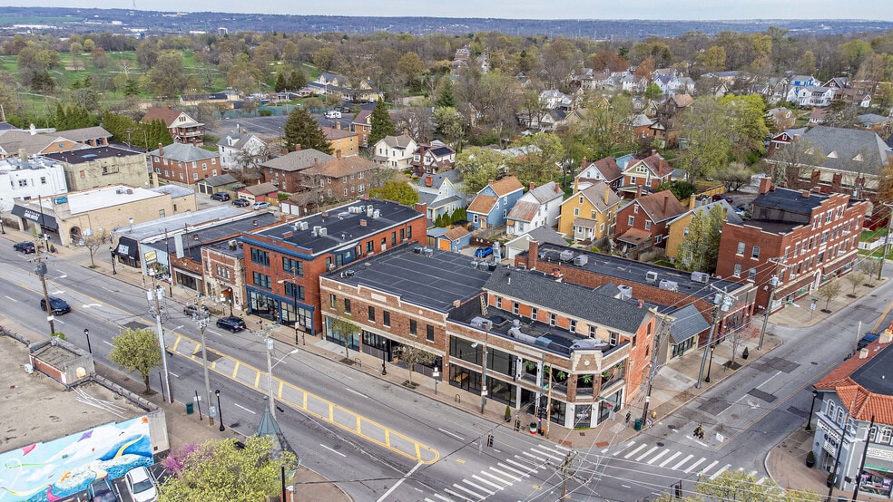 6091-6095 Montgomery Rd, Cincinnati, OH for lease - Building Photo - Image 2 of 26