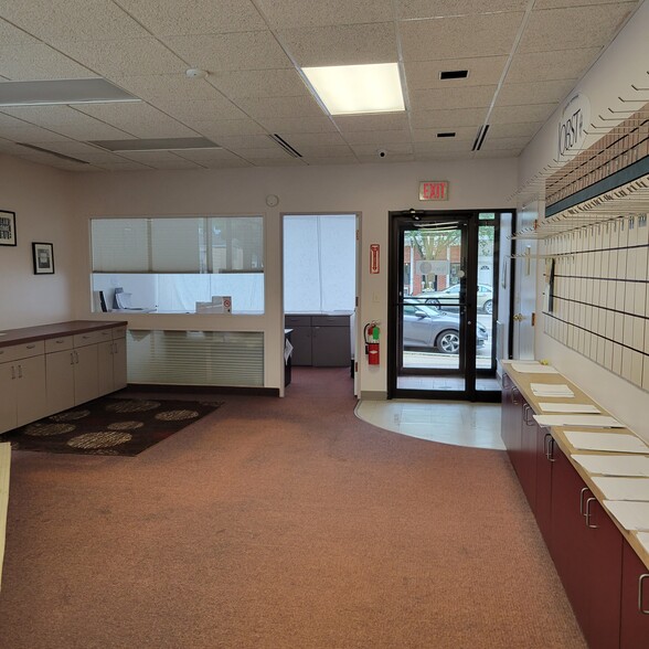 37 W Main St, Fredonia, NY for sale - Interior Photo - Image 3 of 27