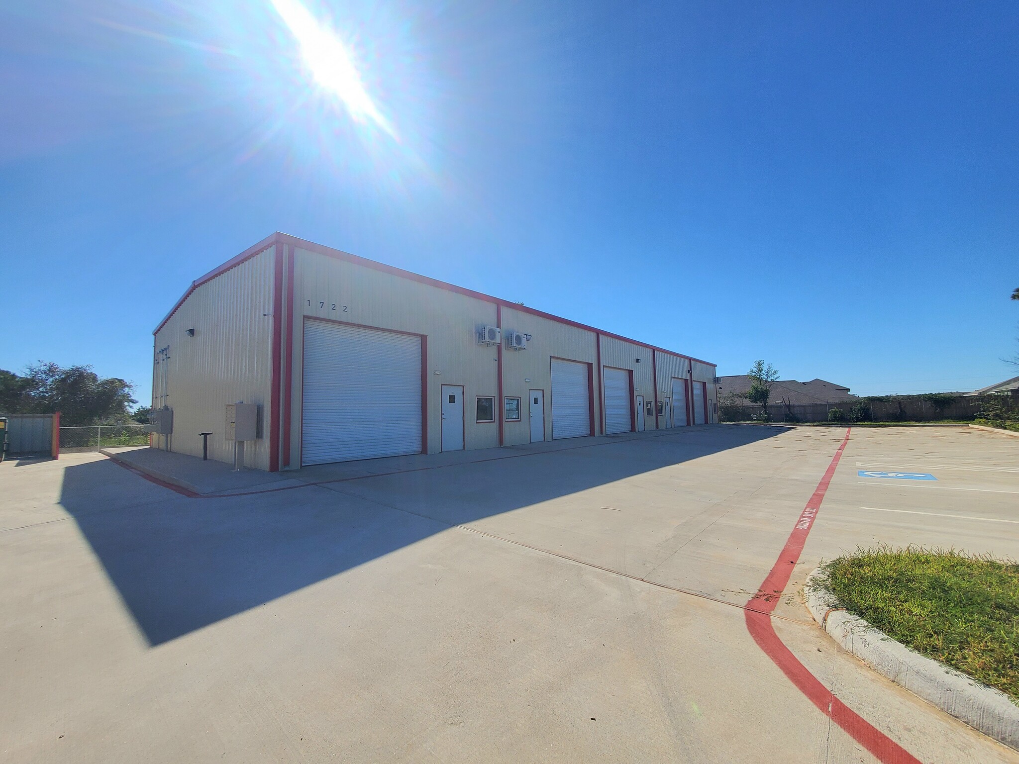 1722 Cargill, Willis, TX for lease Building Photo- Image 1 of 21