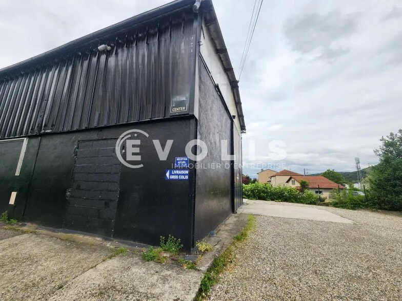 Flex in Givors for sale - Building Photo - Image 3 of 28