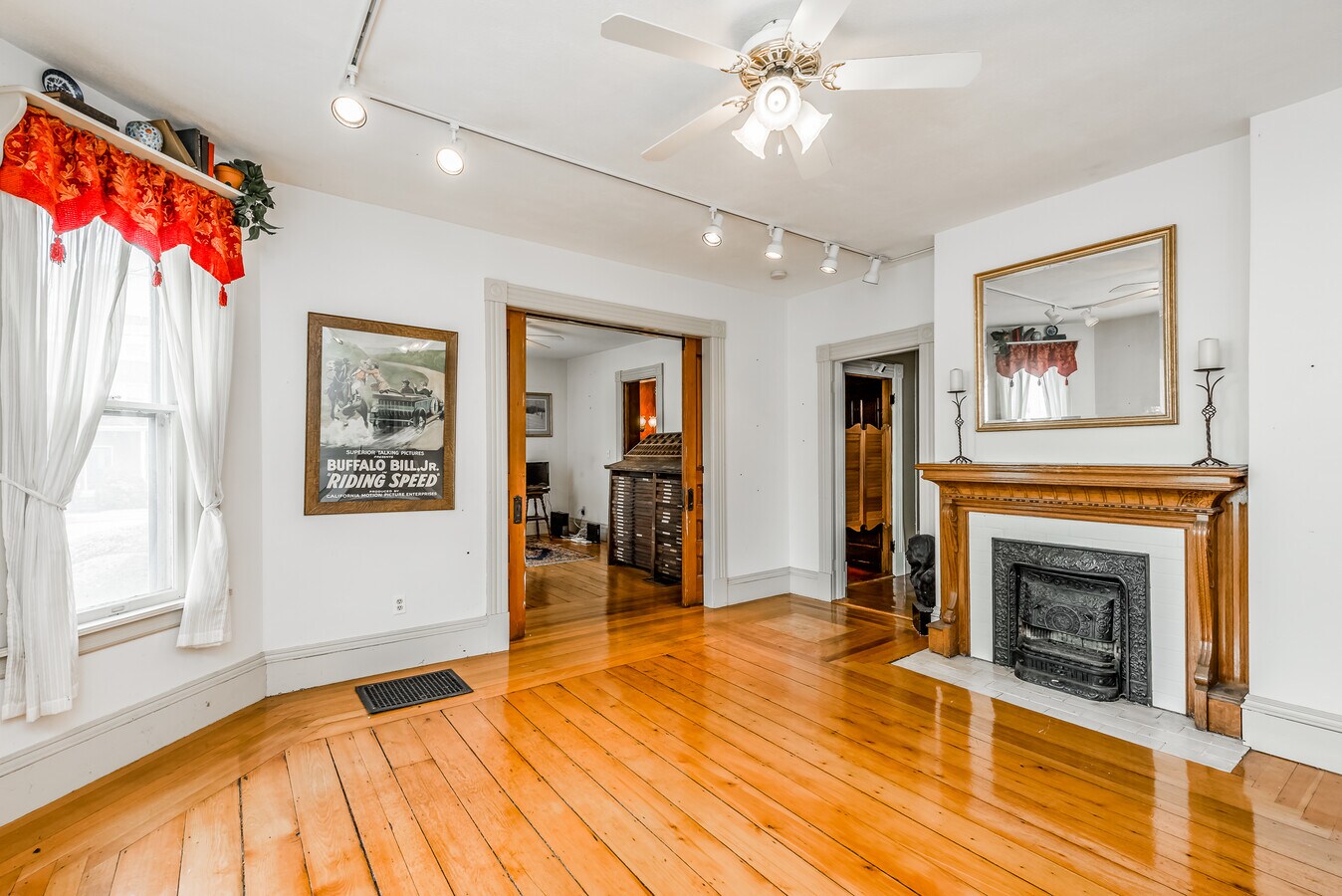 40 Bloomfield Ave, Windsor, CT 06095